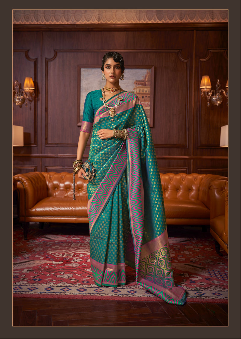 Green colour Handloom Weaving Silk Saree