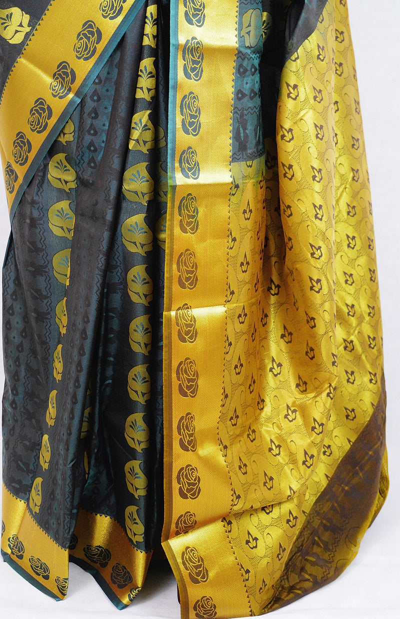 Green & Gold Colour Kanchipuram Silk  Saree