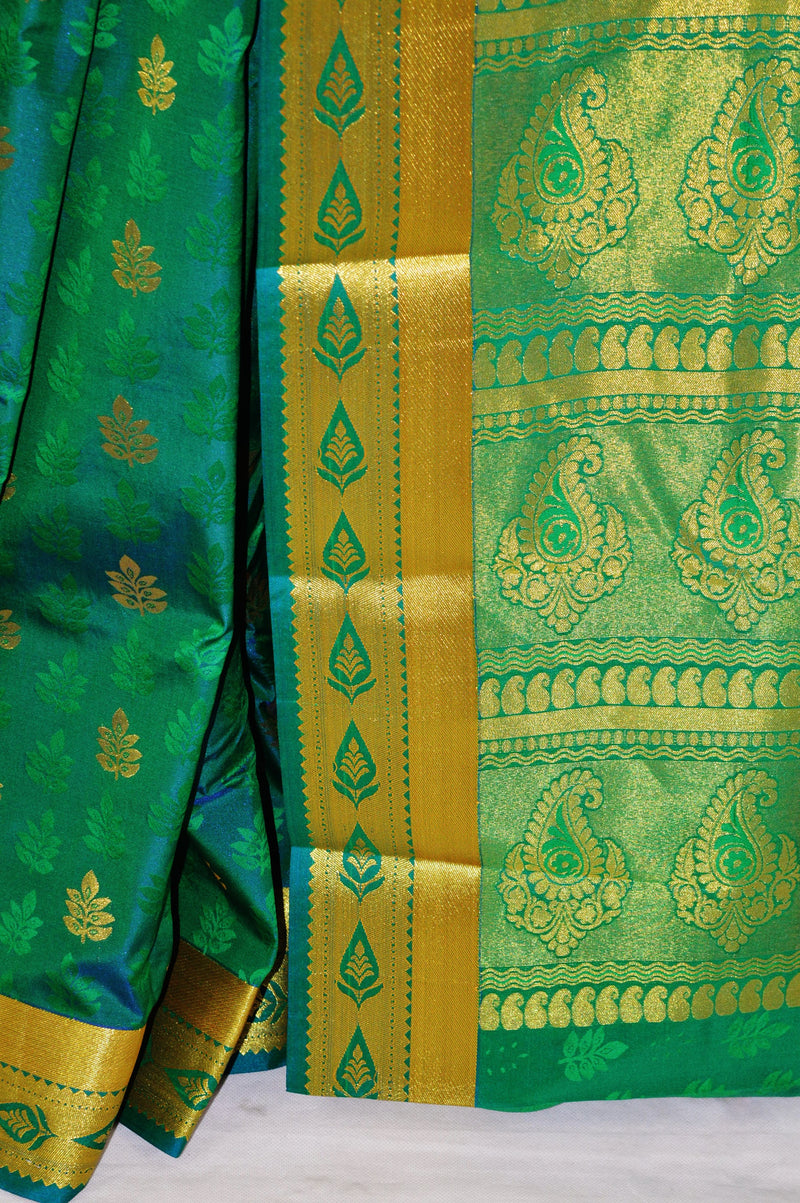 Green & Gold Colour Kanchipuram Silk Saree