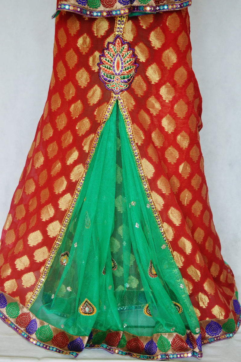 Red & Green Colour Ready Made Pleats Saree