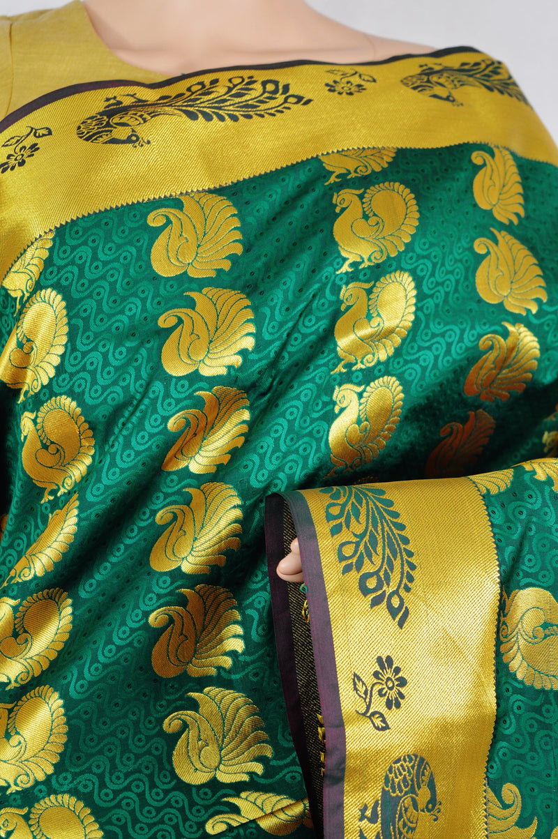 Green & Gold Colour Kanchipuram Silk Saree