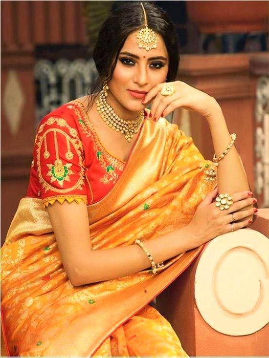 Pure Silk Saree With Double Blouse